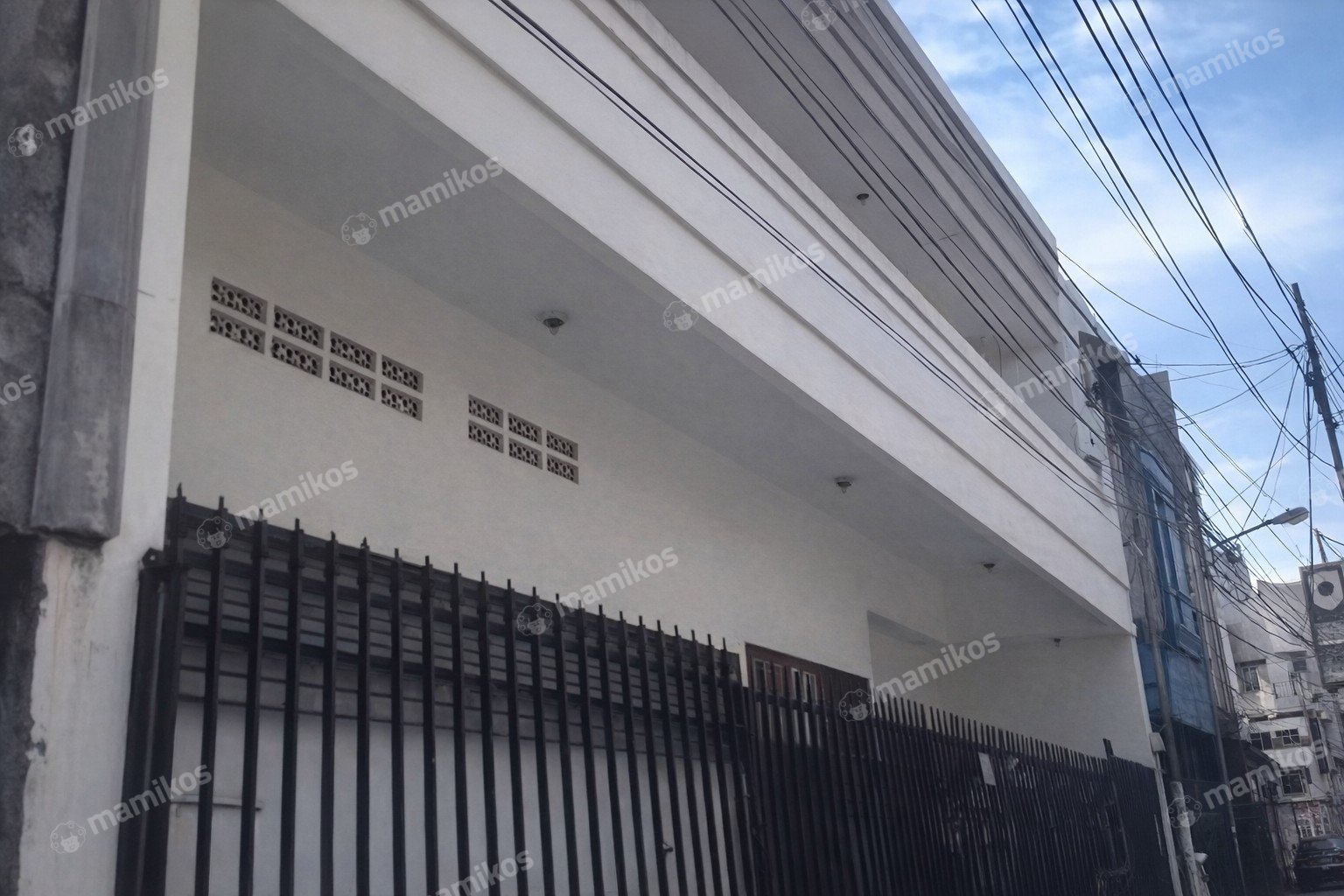 Rumah Sertifikat SHM 6 Kamar Tidur 3 Kamar Mandi Angke Jakarta Barat - Photo 3