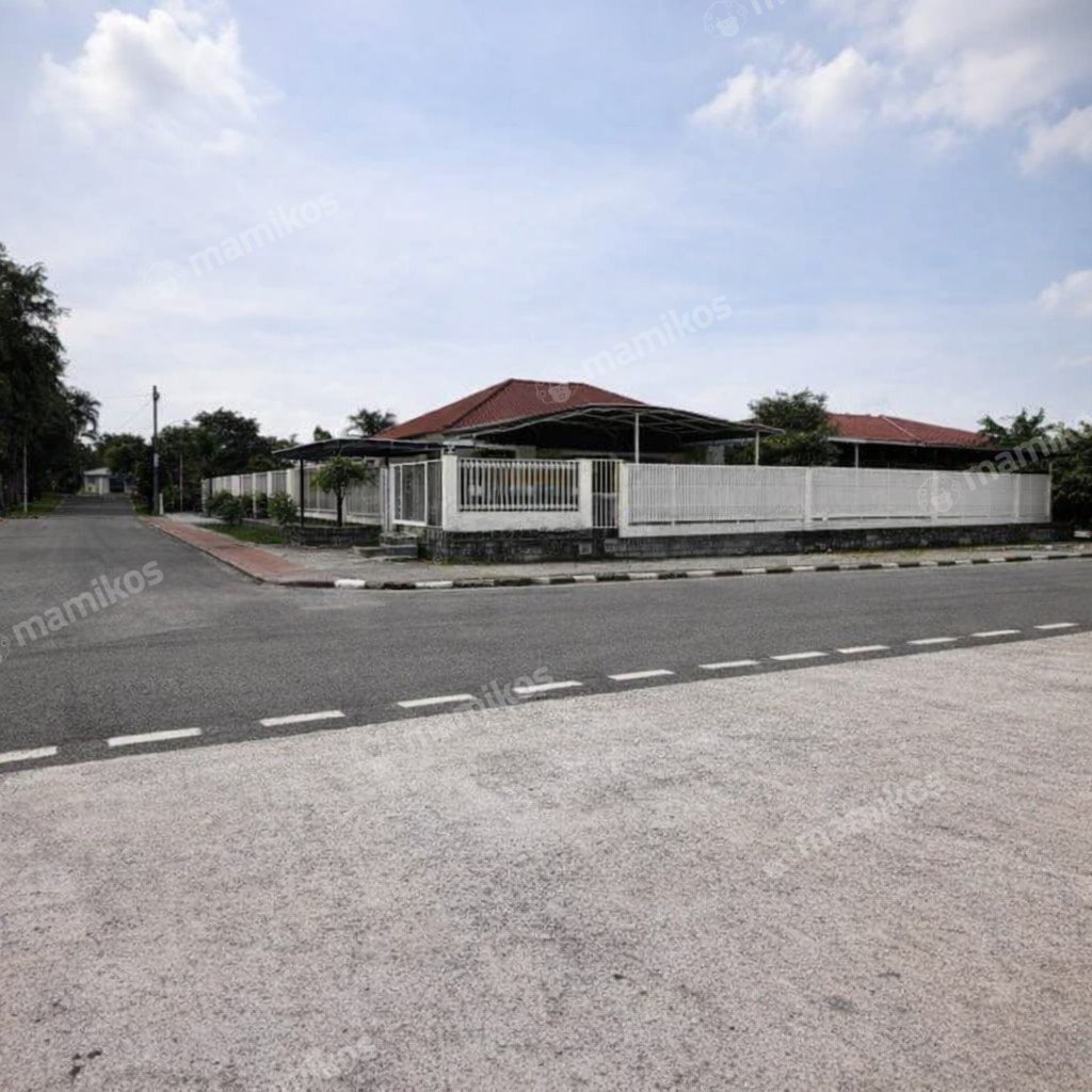 Rumah Sertifikat SHM 6 Kamar Tidur 3 Kamar Mandi Makasar Jakarta Timur - Photo 2