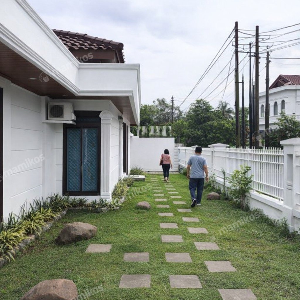 Rumah Sertifikat SHM 5 Kamar Tidur 3 Kamar Mandi Pulo Gadung Jakarta Timur - Photo 2