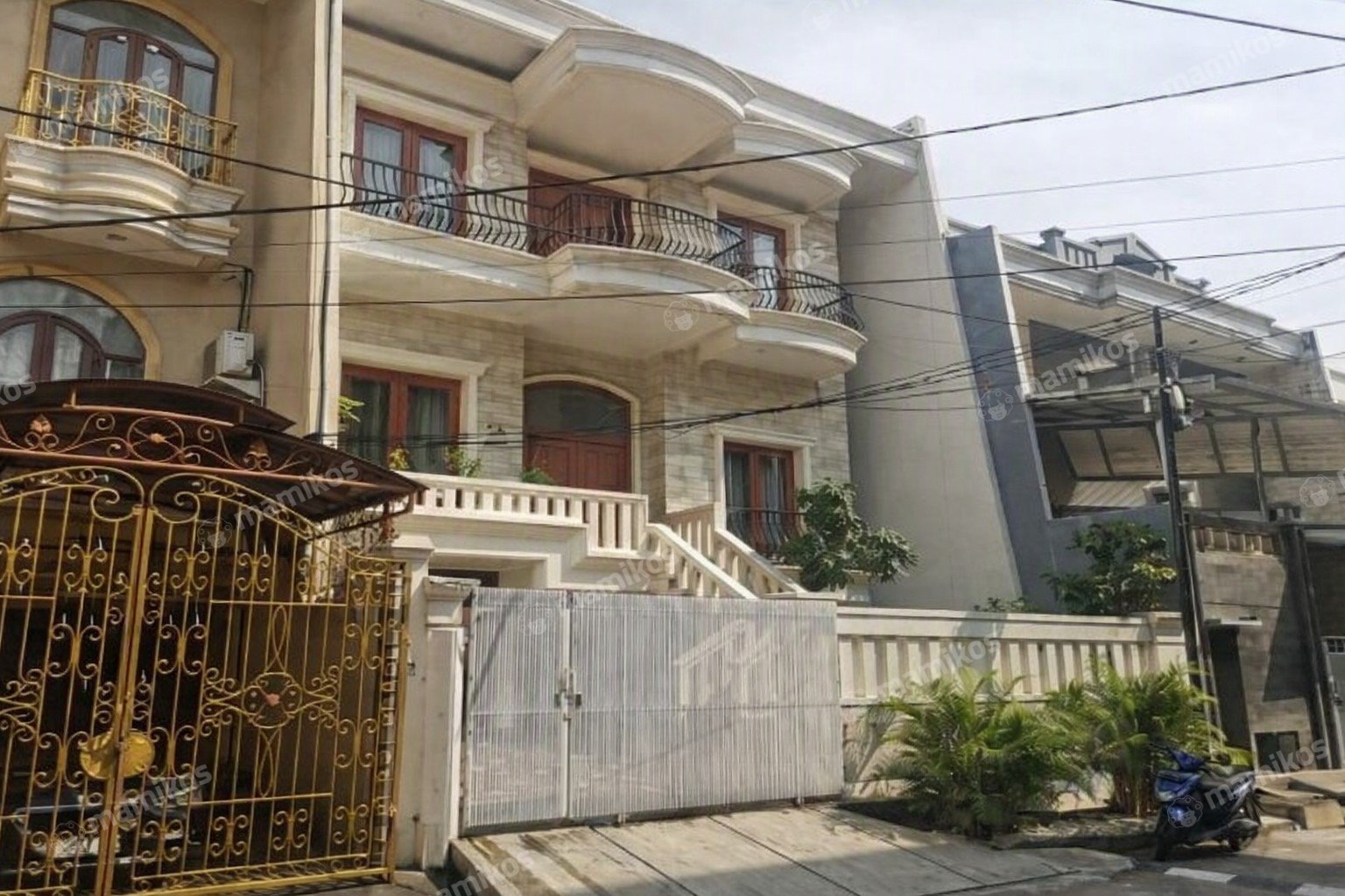 Rumah Sertifikat SHM 5 Kamar Tidur 1 Kamar Mandi Sunter Jakarta Utara