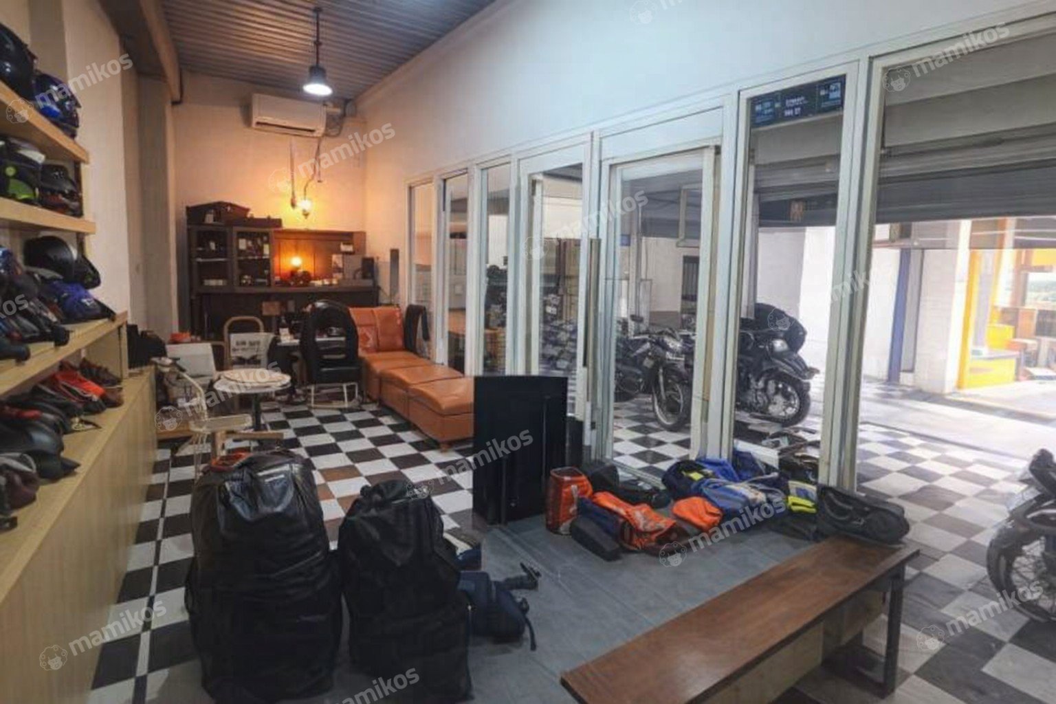 Rumah 3 Kamar Mandi 3 Lantai Radio Dalam Jakarta Selatan - Photo 3