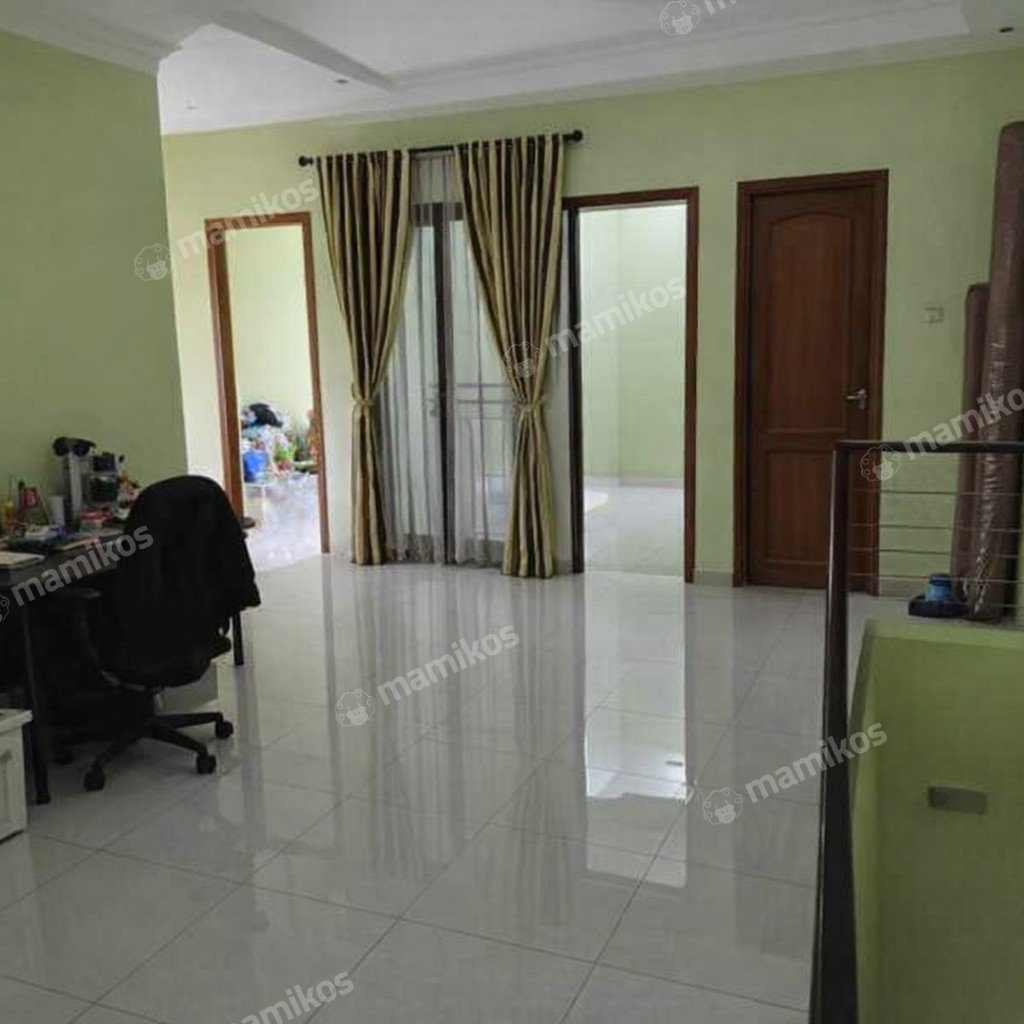 Rumah Sertifikat SHM 6 Kamar Tidur 4 Kamar Mandi Duren Sawit Jakarta Timur - Photo 4
