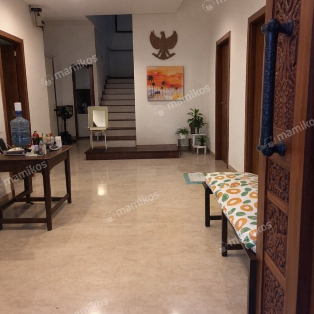Rumah Sertifikat SHM 5 Kamar Tidur 3 Kamar Mandi Cilandak Jakarta Selatan - Photo 3