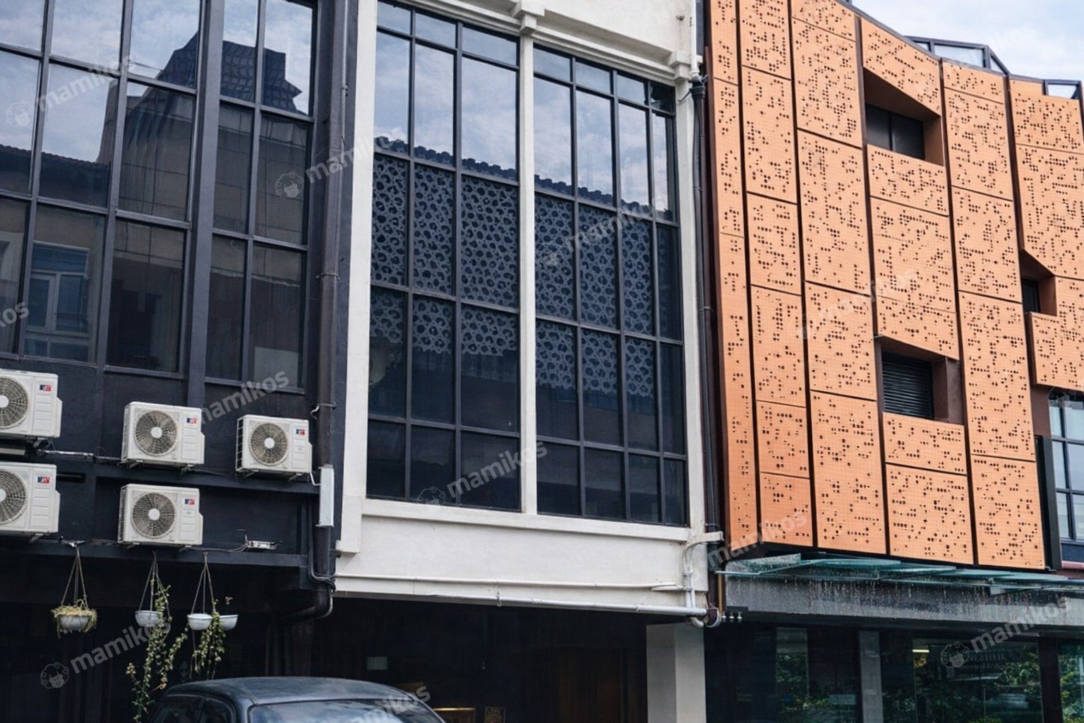 Rumah Sertifikat SHM 4 Kamar Mandi 4 Lantai Kedoya Jakarta Barat