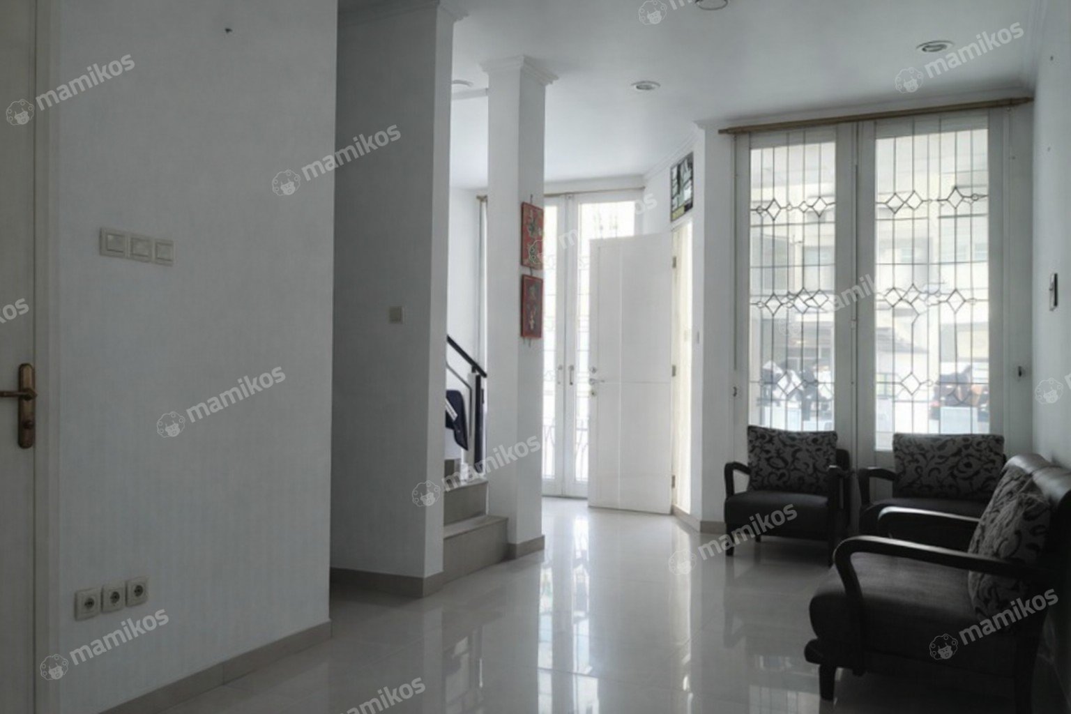 Rumah Sertifikat SHM 3 Kamar Tidur 2 Kamar Mandi Taman Grisenda Jakarta Utara