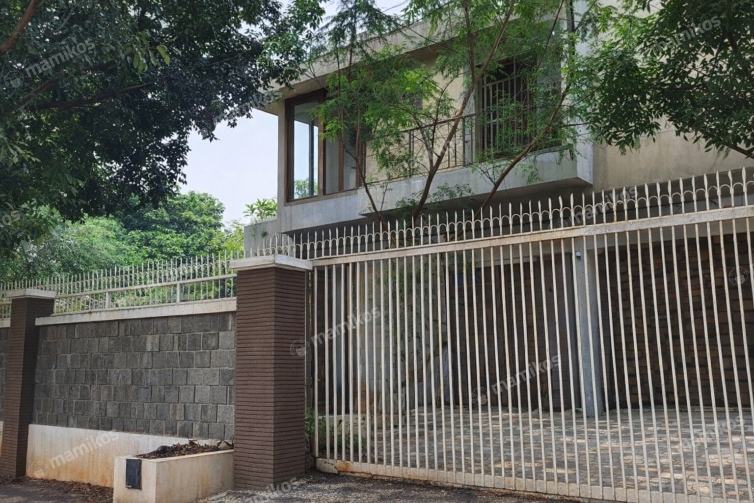 Rumah Sertifikat SHM 4 Kamar Tidur 3 Kamar Mandi Kayu Putih Jakarta Timur