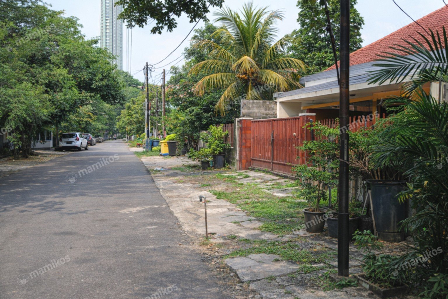 Rumah Sertifikat SHM 3 Kamar Tidur 3 Kamar Mandi Kebayoran Baru Jakarta Selatan - Photo 5