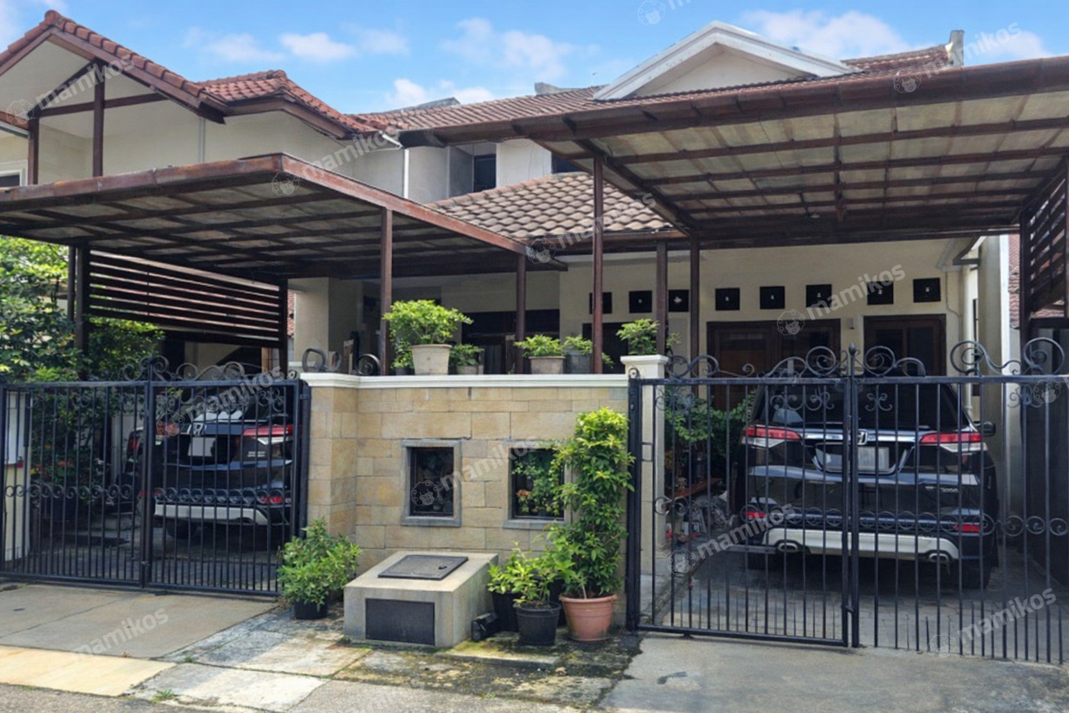 Rumah Sertifikat SHM 4 Kamar Tidur 3 Kamar Mandi Lebak Bulus Jakarta Selatan