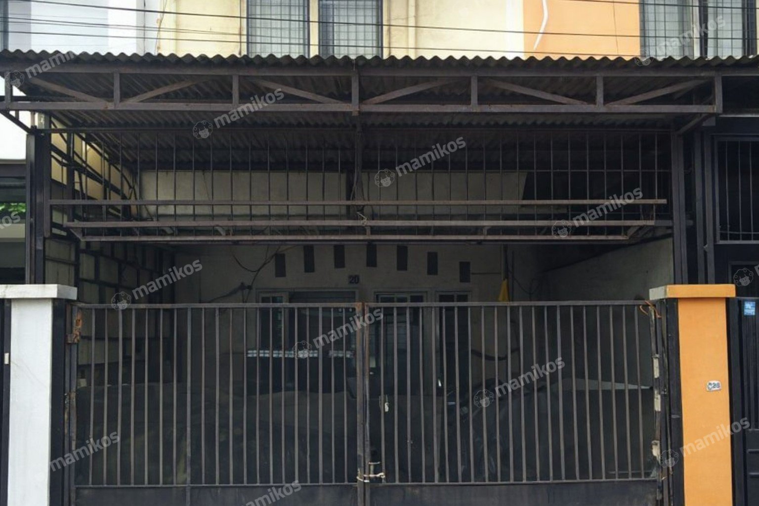Rumah Sertifikat SHM 2 Kamar Tidur 1 Kamar Mandi Taman Surya Jakarta Barat