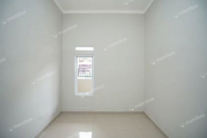 Rumah Sertifikat SHM 2 Kamar Tidur 1 Kamar Mandi Harapan Indah Bekasi - Photo 2