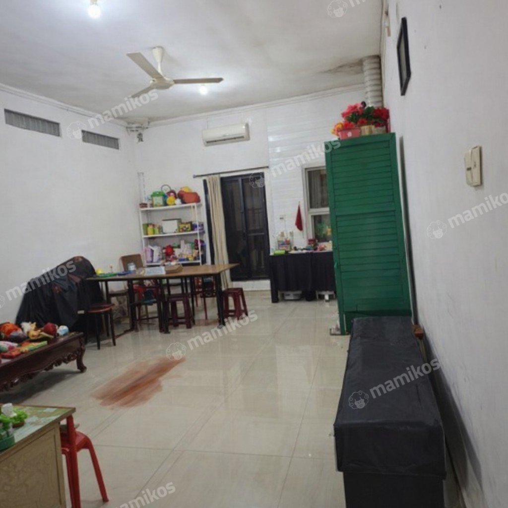 Rumah Sertifikat SHM 3 Kamar Tidur 2 Kamar Mandi Taman Palem Jakarta Barat - Photo 3