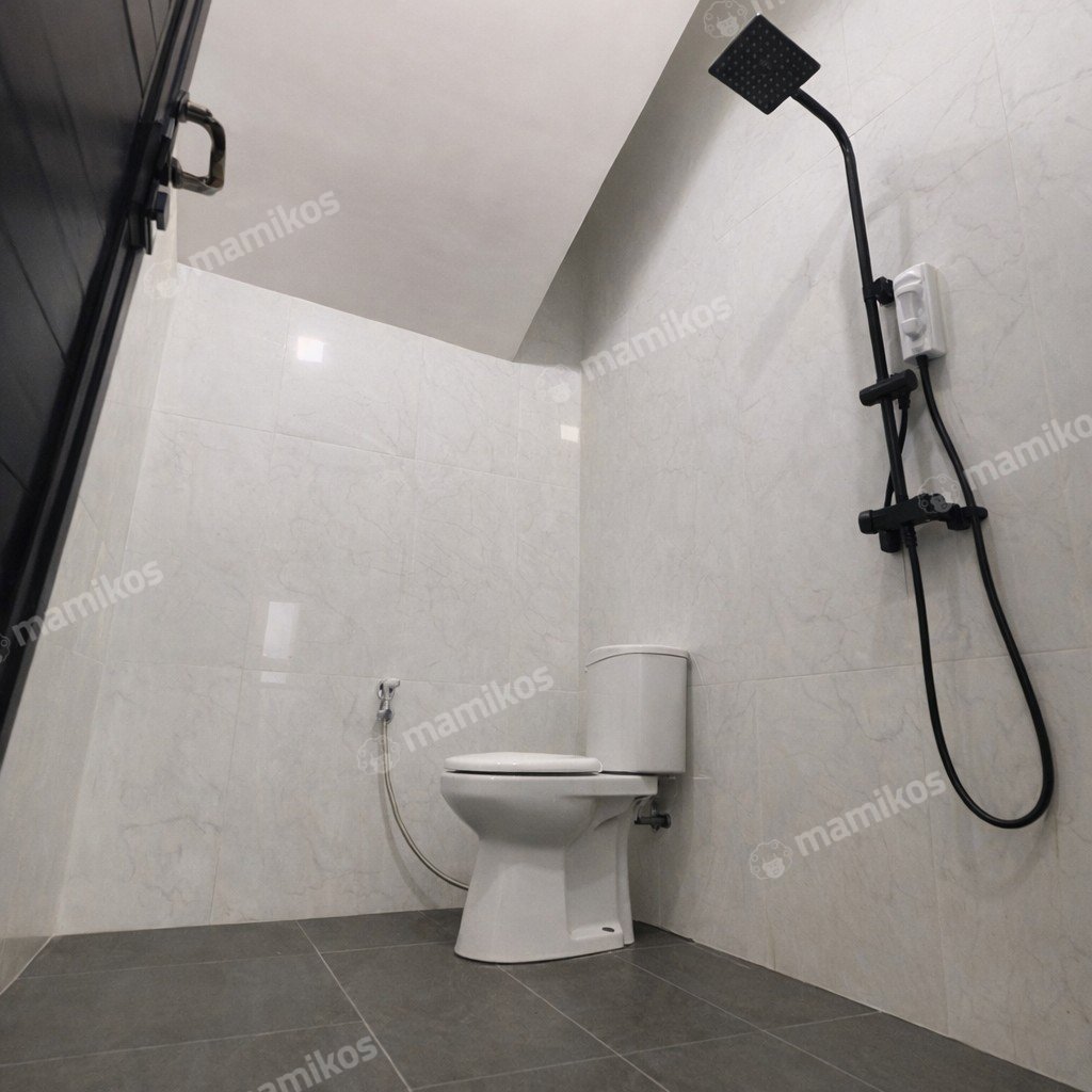 Rumah Sertifikat SHM 4 Kamar Tidur 3 Kamar Mandi Kav DKI Jakarta Barat - Photo 4