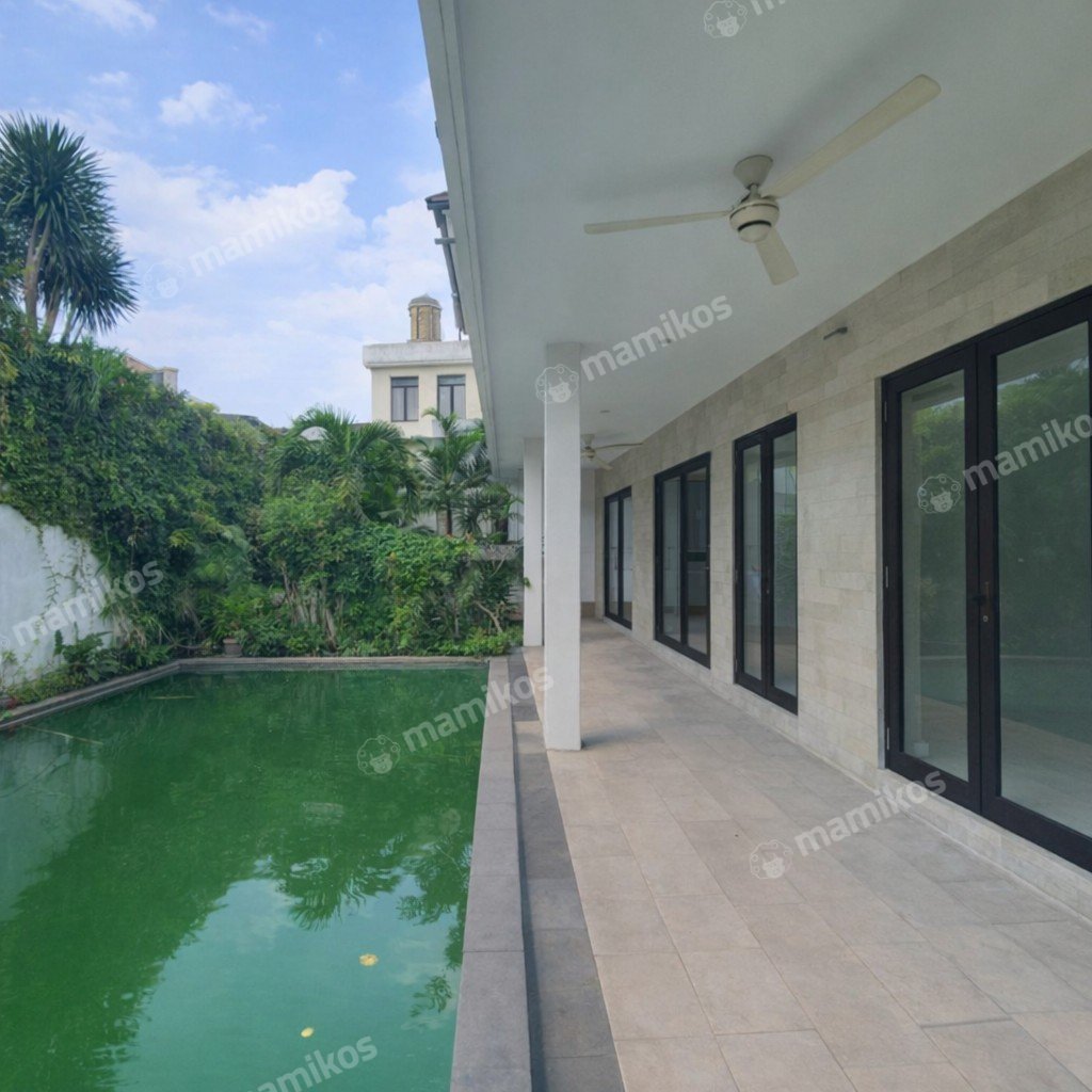 Rumah Sertifikat SHM 6 Kamar Tidur 6 Kamar Mandi Kemang Jakarta Selatan - Photo 4