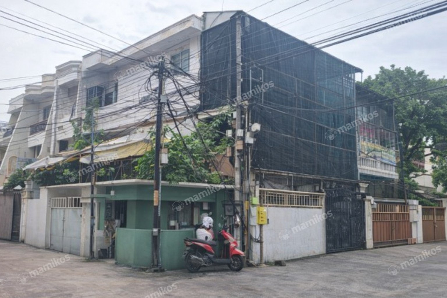 Rumah Sertifikat SHM 3 Kamar Tidur 3 Kamar Mandi Duri Kepa Jakarta Barat - Photo 3