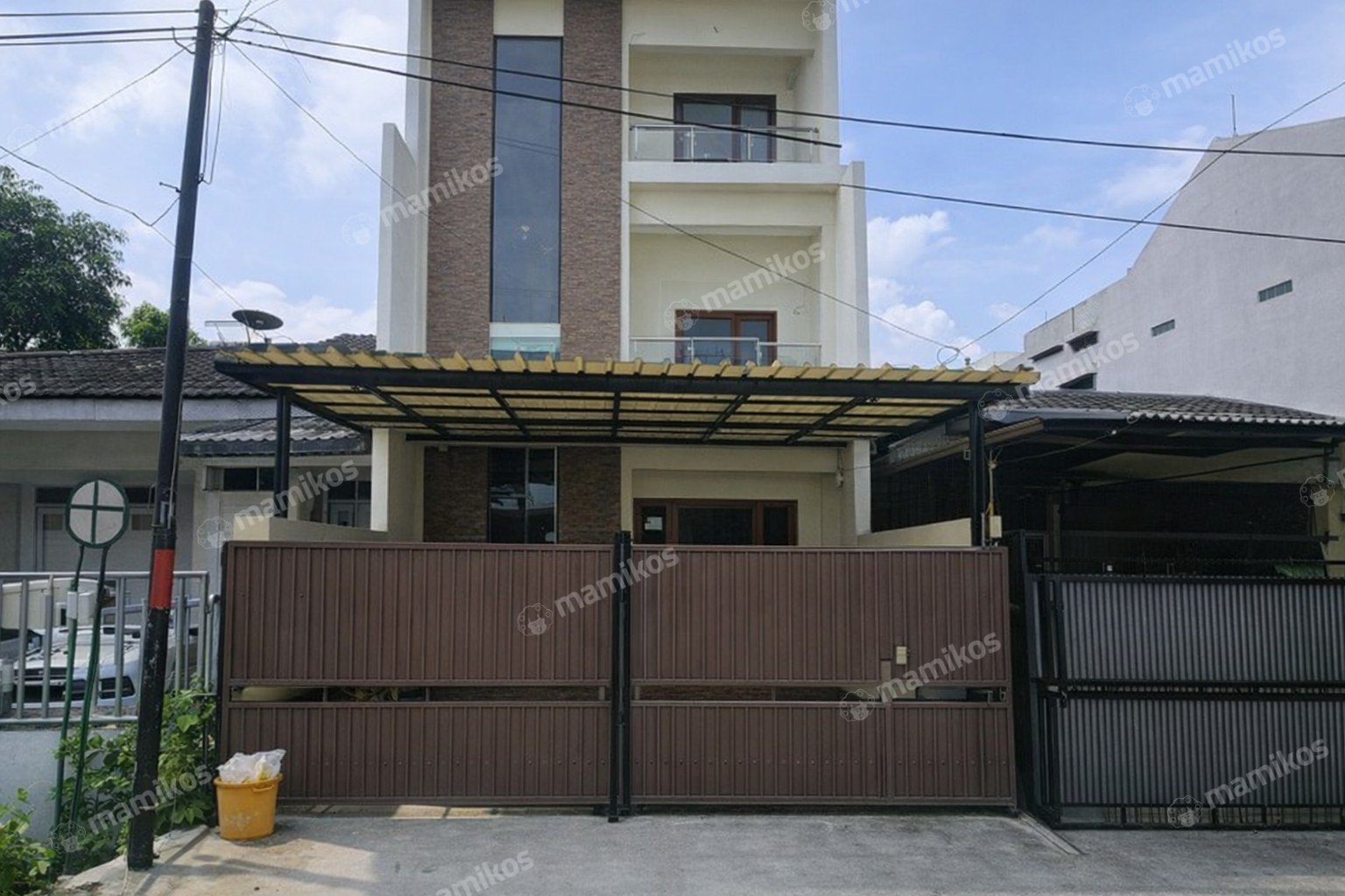Rumah Sertifikat SHM 4 Kamar Tidur 3 Kamar Mandi Kelapa Gading Jakarta Utara