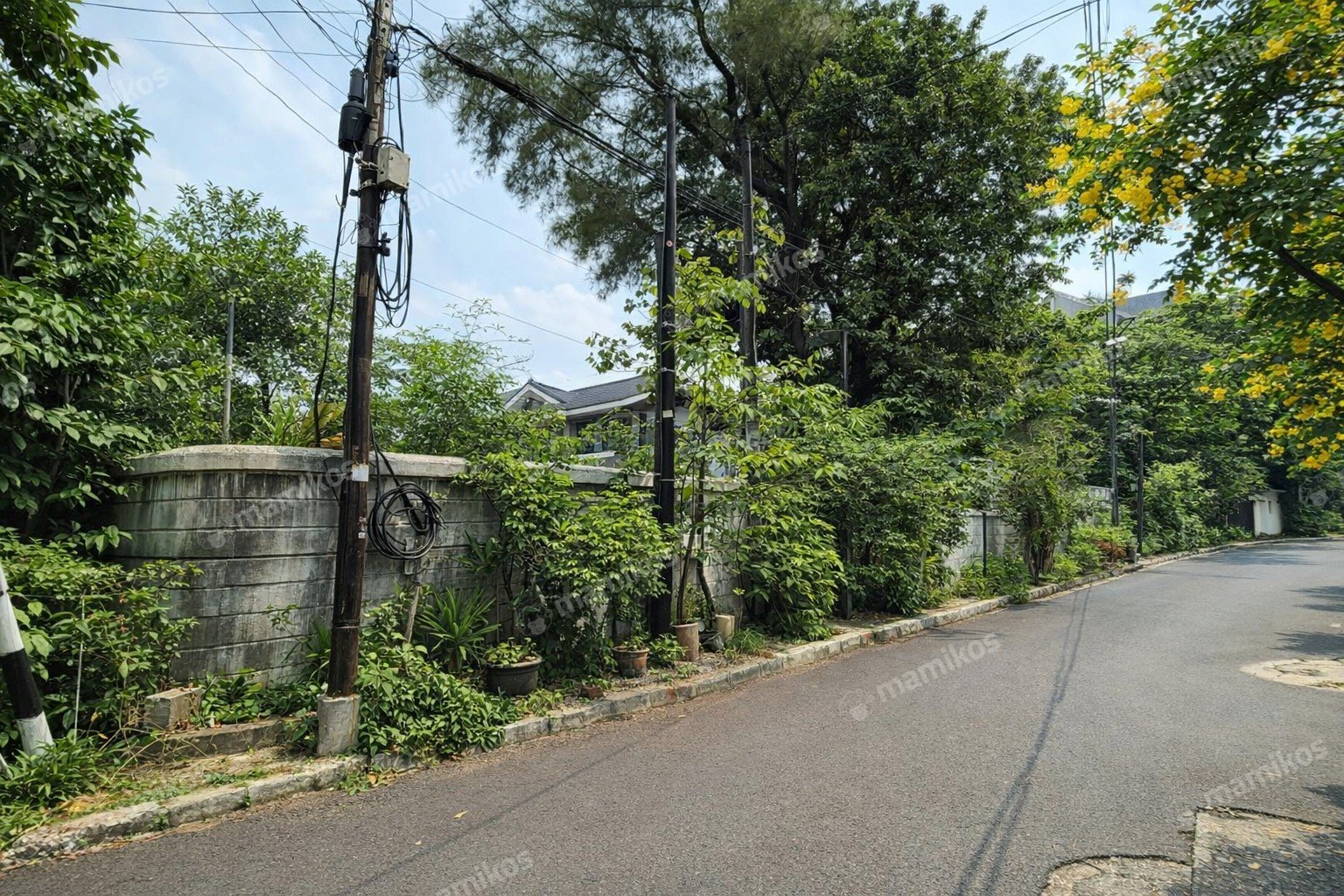 Rumah Sertifikat SHM 4 Kamar Tidur 5 Kamar Mandi Cipete Jakarta Selatan