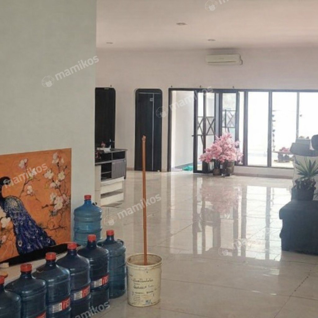 Rumah Sertifikat SHM 4 Kamar Tidur 2 Kamar Mandi Sunrise Garden Jakarta Barat - Photo 3