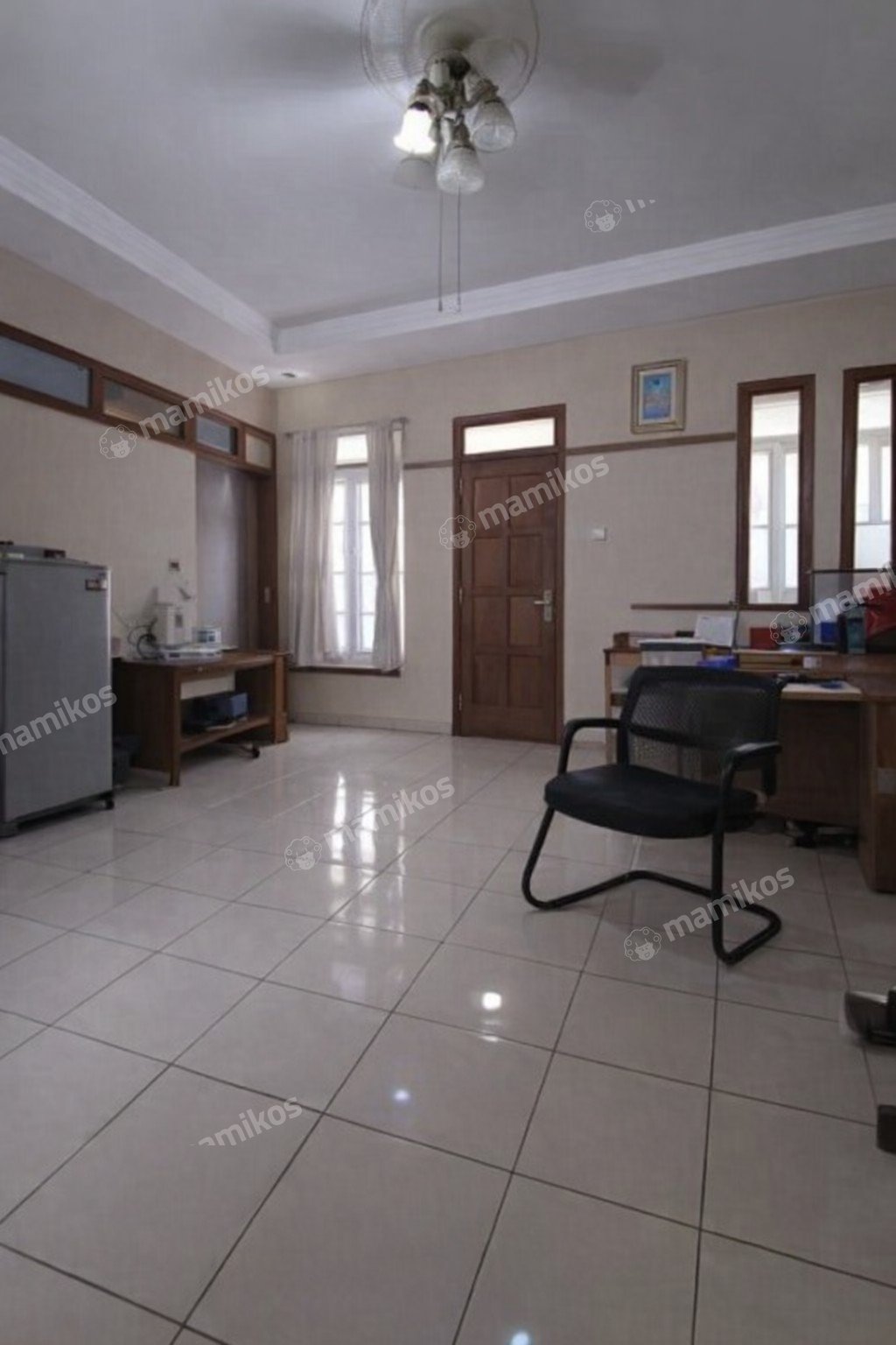 Rumah Sertifikat SHM 4 Kamar Tidur 3 Kamar Mandi Pancoran Jakarta Selatan - Photo 2