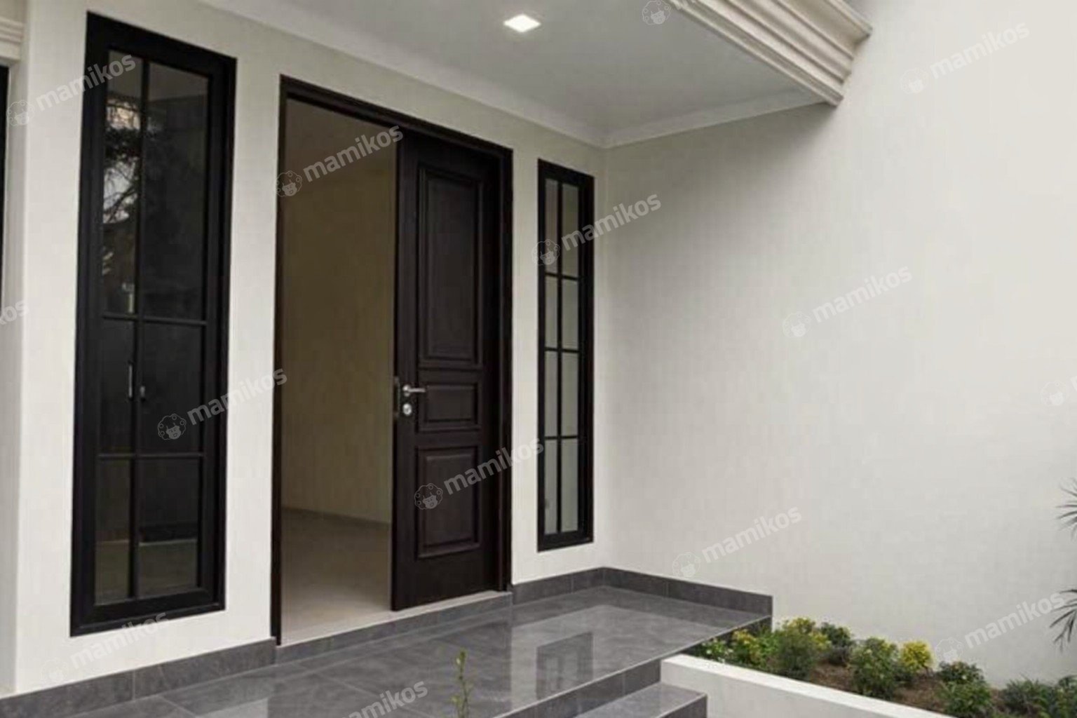 Rumah Sertifikat SHM 4 Kamar Tidur 3 Kamar Mandi Joglo Jakarta Barat