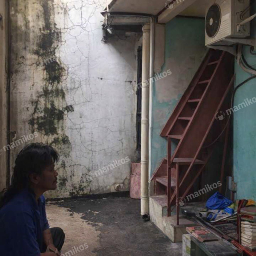 Rumah 7 Kamar Tidur 1 Kamar Mandi 1 Lantai Tambora Jakarta Barat - Photo 3