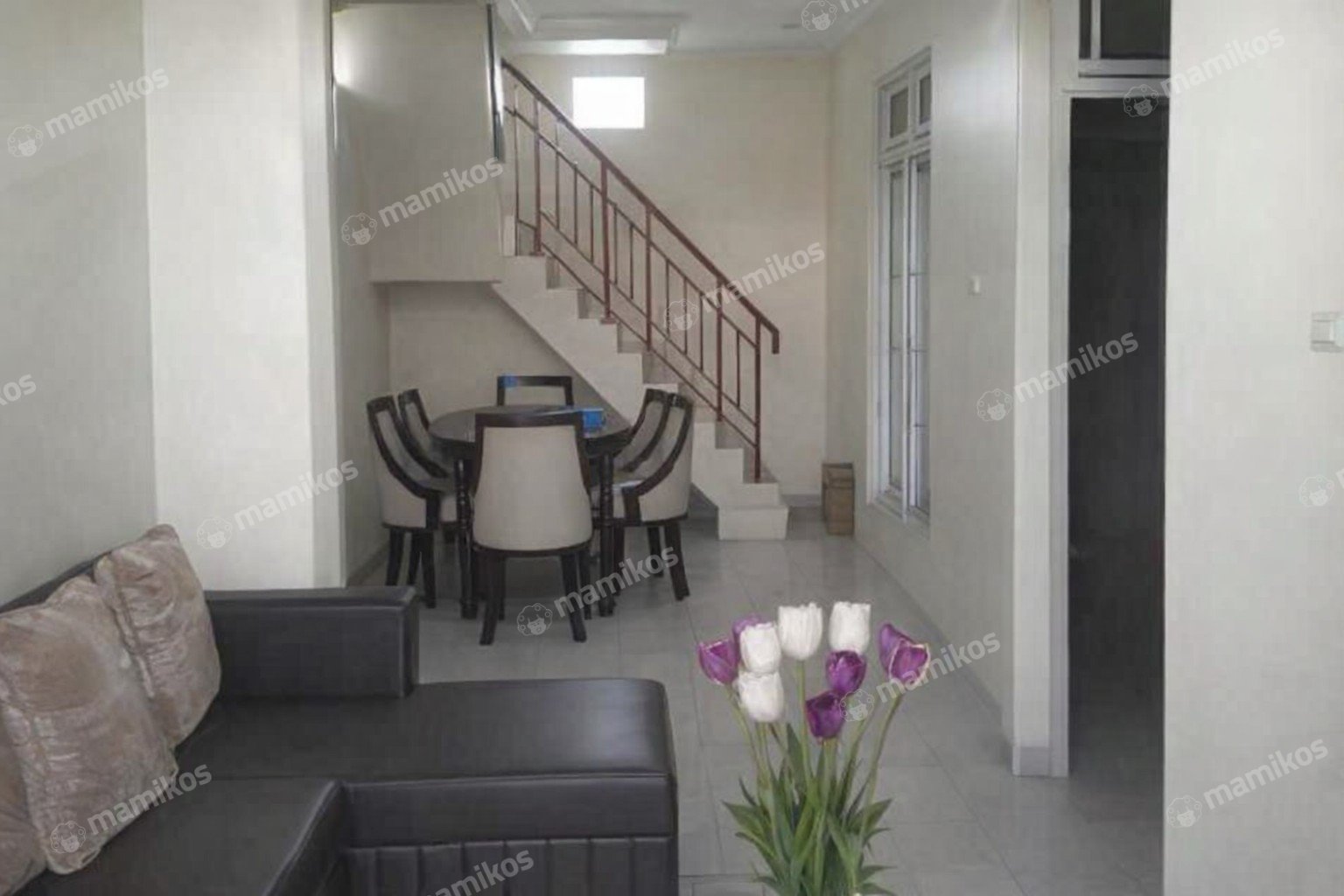 Rumah Sertifikat SHM 2 Kamar Tidur 2 Kamar Mandi Citra Grand Jakarta Timur