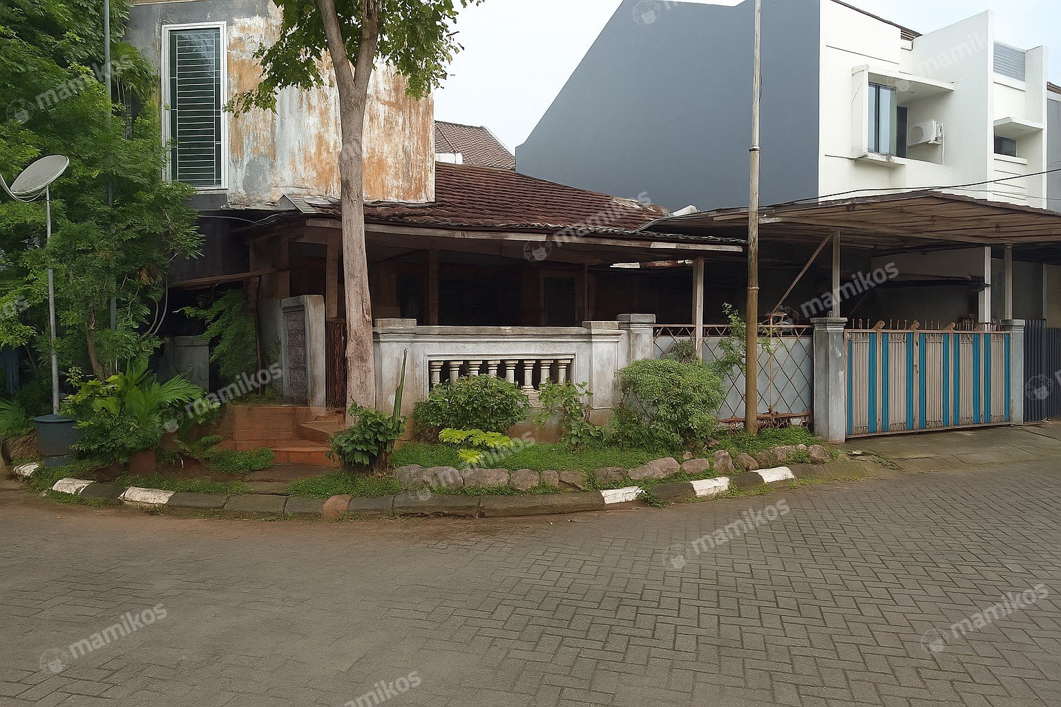 Rumah Sertifikat HGB 3 Kamar Tidur 4 Kamar Mandi Kelapa Gading Jakarta Utara - Photo 2