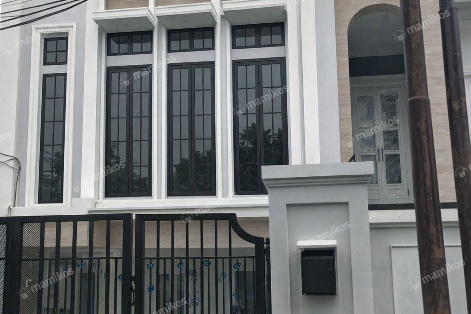 Rumah Baru Sertifikat SHM 4 Kamar Tidur Cilandak Jakarta Selatan