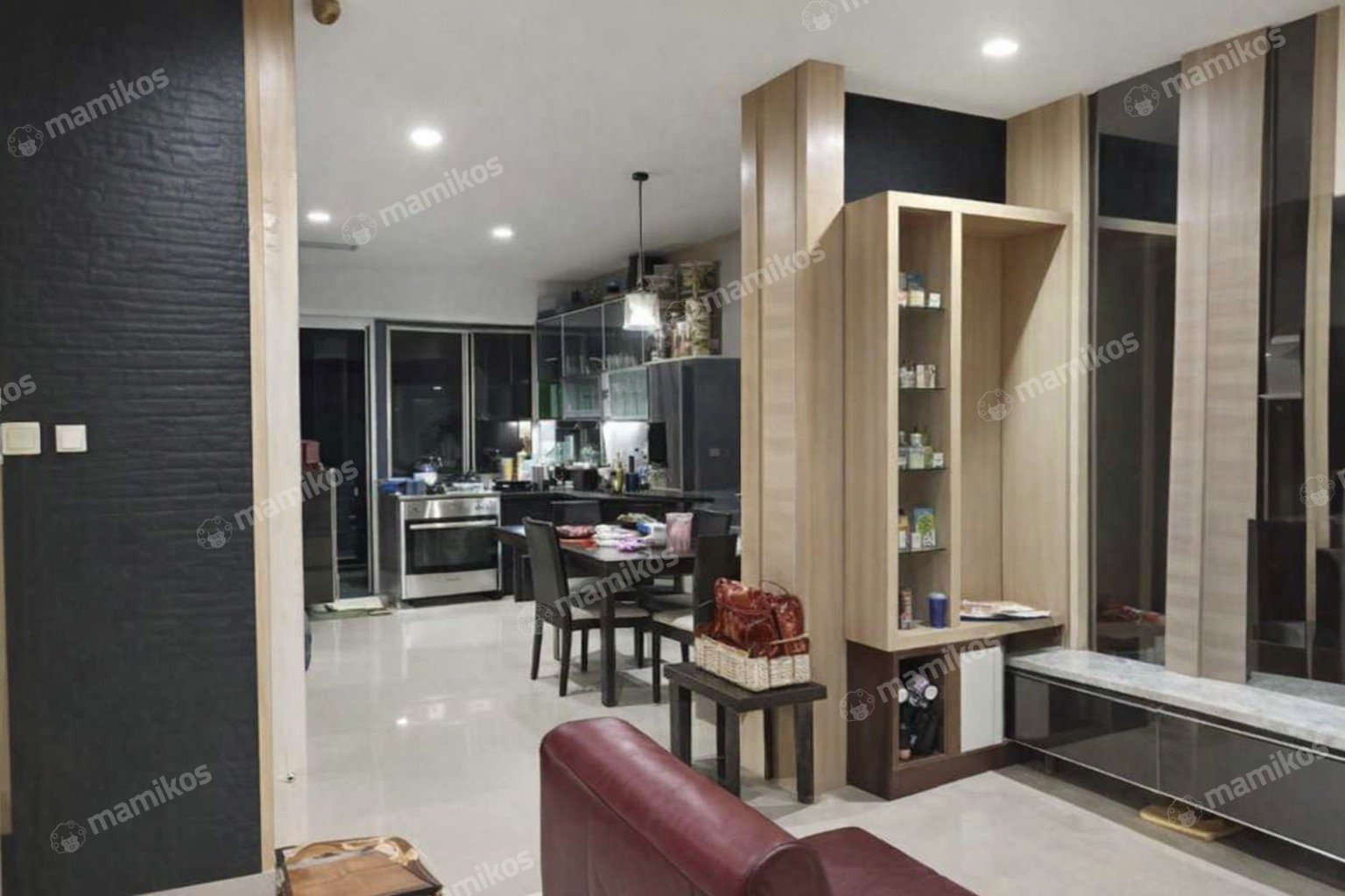 Rumah Sertifikat SHM 2 Kamar Tidur 1 Kamar Mandi Daan Mogot Jakarta Barat