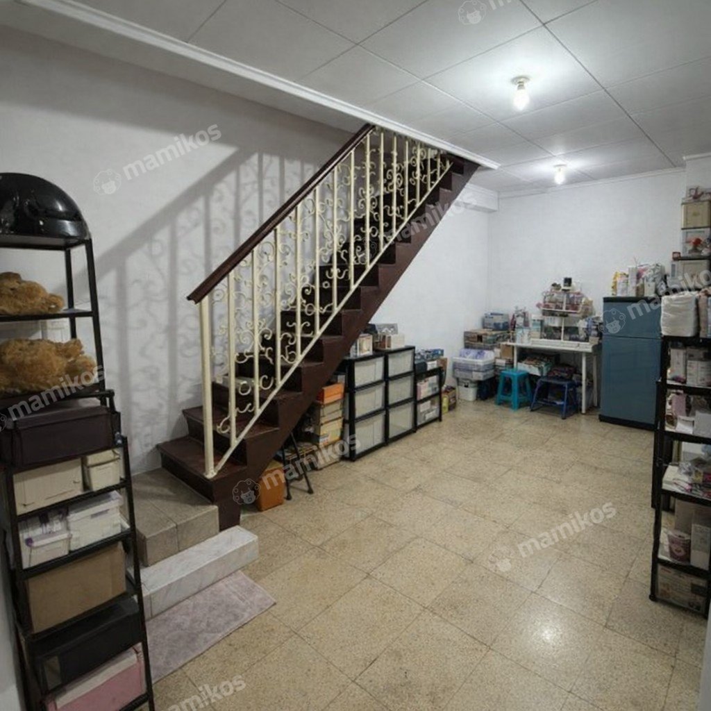 Rumah Sertifikat SHM 4 Kamar Tidur 1 Kamar Mandi Tanjung Duren Jakarta Barat - Photo 3