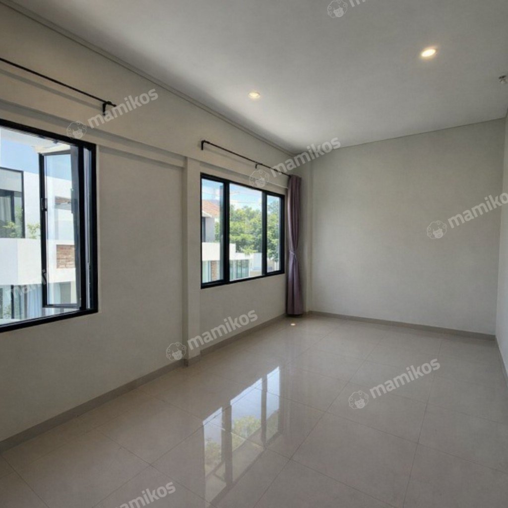 Rumah Sertifikat SHM 4 Kamar Tidur 3 Kamar Mandi Sunter Jakarta Utara - Photo 3