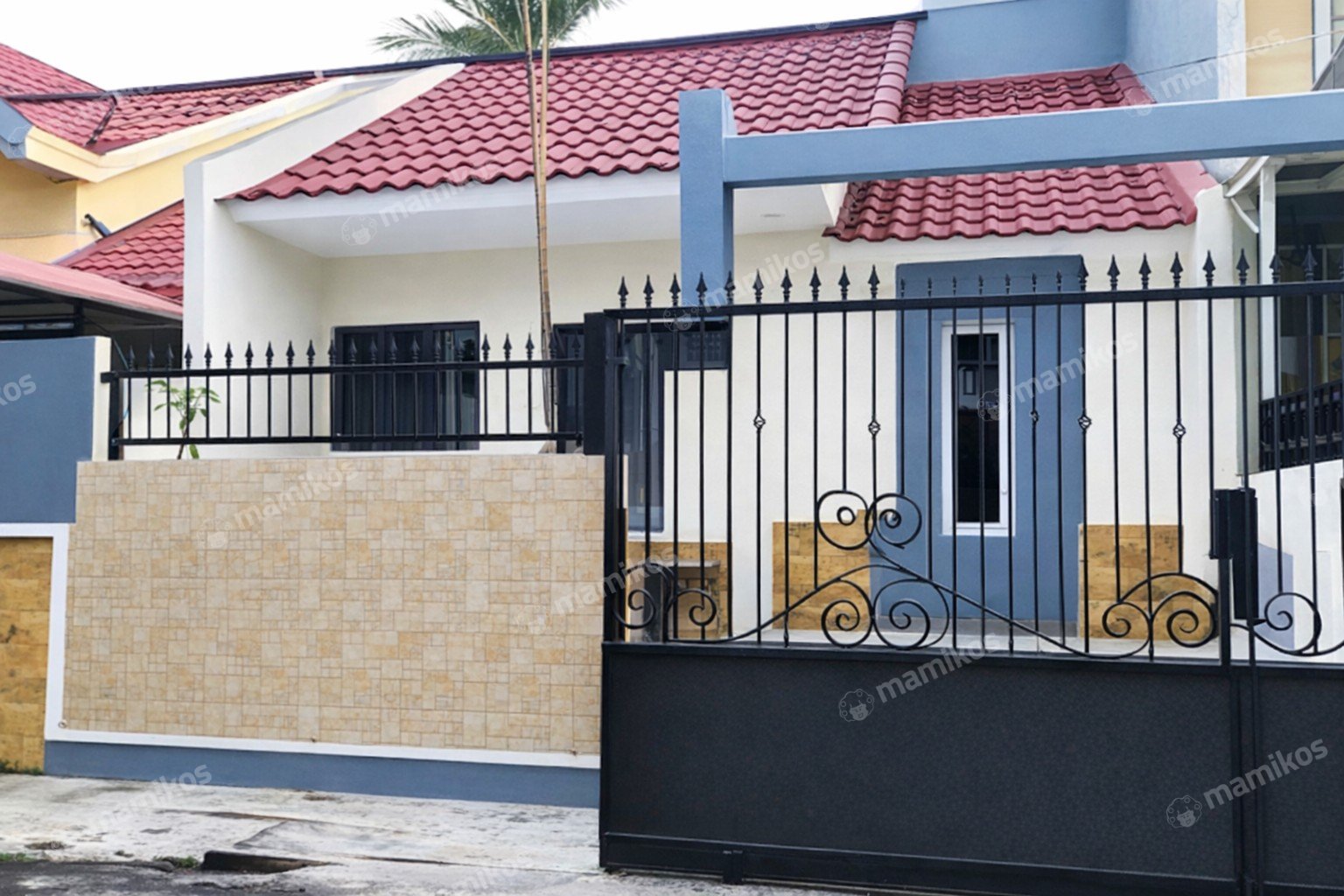 Rumah Sertifikat SHM 4 Kamar Tidur 2 Kamar Mandi Citra Garden Jakarta Barat