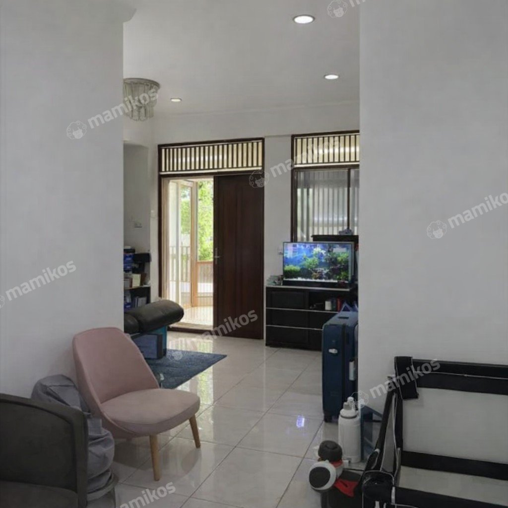 Rumah Sertifikat SHM 3 Kamar Tidur 2 Kamar Mandi Citra Garden Jakarta Barat - Photo 3