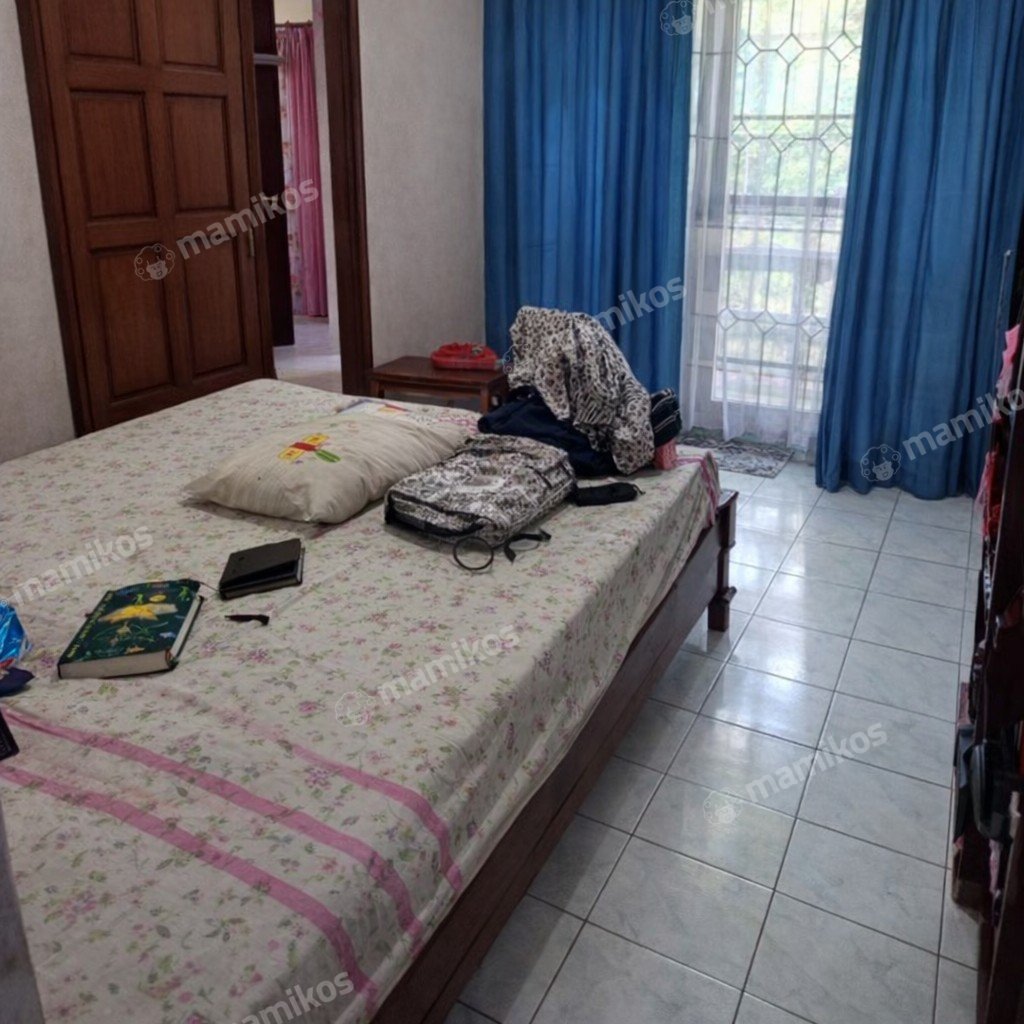 Rumah Sertifikat SHM 7 Kamar Tidur 4 Kamar Mandi Kayu Putih Jakarta Timur - Photo 2