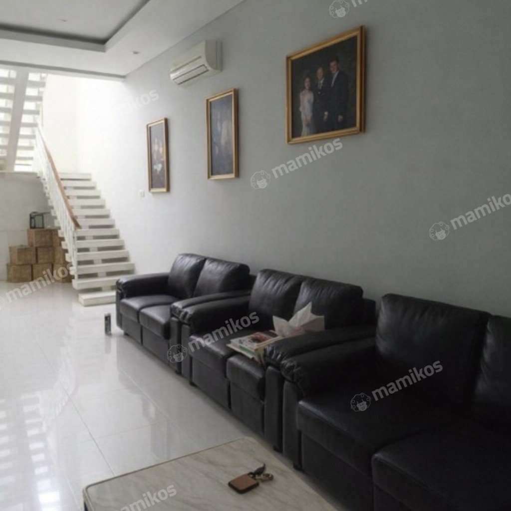 Rumah Sertifikat SHM 6 Kamar Tidur 3 Kamar Mandi Kelapa Gading Jakarta Utara - Photo 2