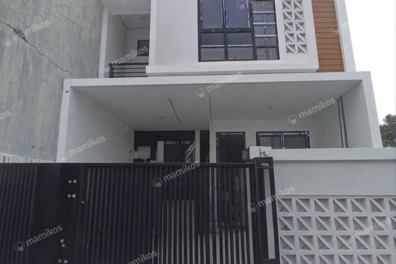 Rumah Sertifikat SHM 3 Kamar Tidur 3 Kamar Mandi Duren Sawit Jakarta Timur