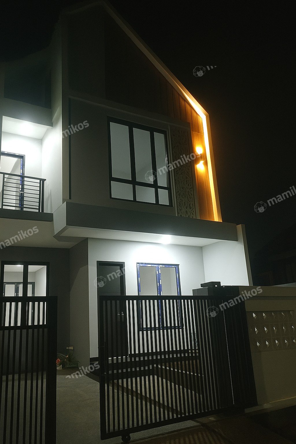 Rumah Sertifikat SHM 3 Kamar Tidur 3 Kamar Mandi Duren Sawit Jakarta Timur - Photo 2