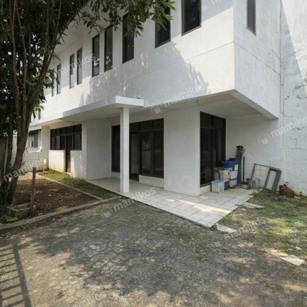 Rumah Sertifikat SHM 3 Kamar Tidur 3 Kamar Mandi Cilandak Jakarta Selatan - Photo 3