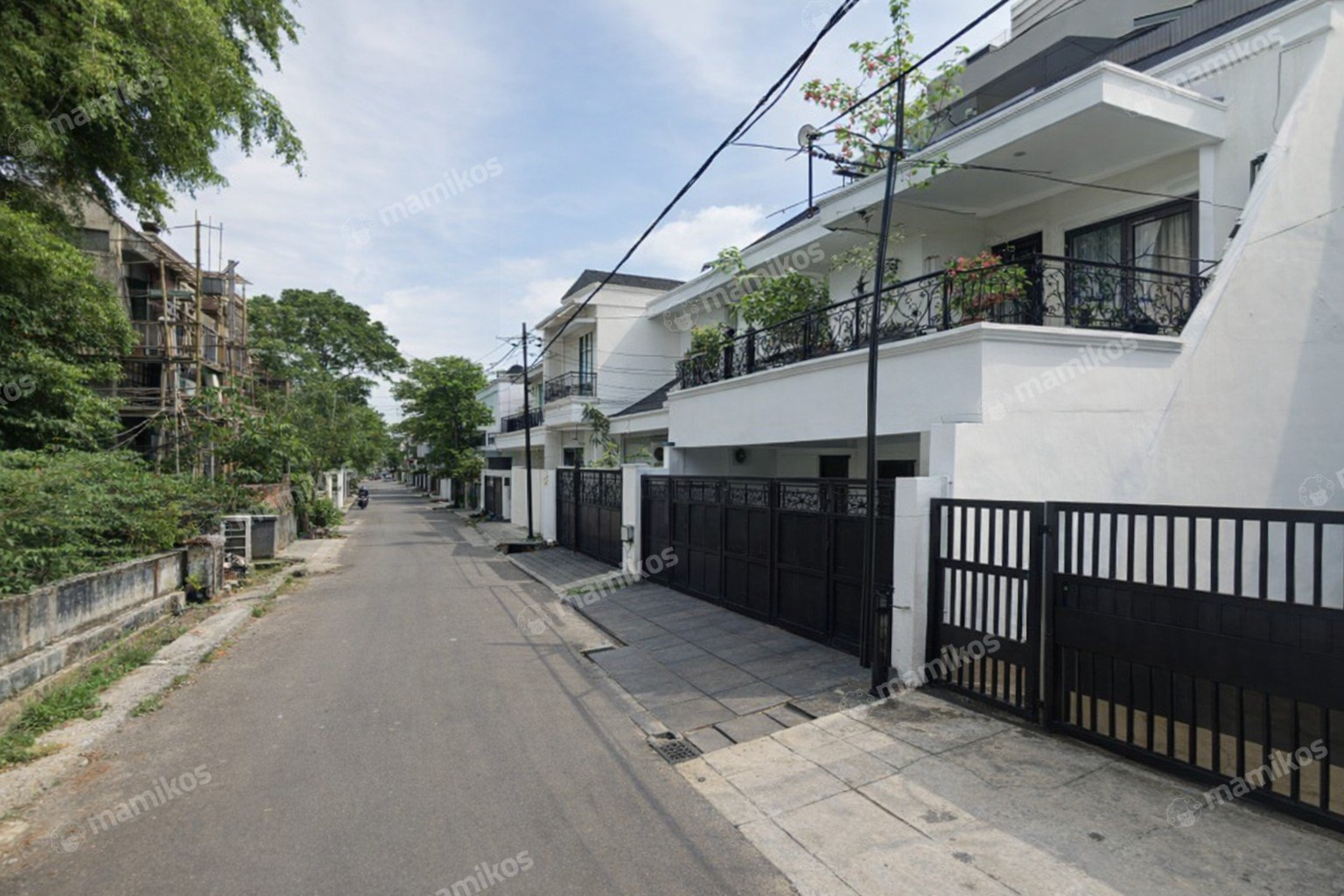 Rumah Sertifikat SHM 5 Kamar Tidur 5 Kamar Mandi Pulo Gadung Jakarta Timur - Photo 5