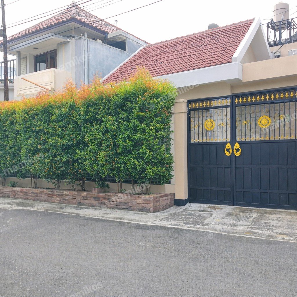 Rumah Sertifikat SHM 2 Kamar Tidur 2 Kamar Mandi Kedoya Selatan Jakarta Barat - Photo 2