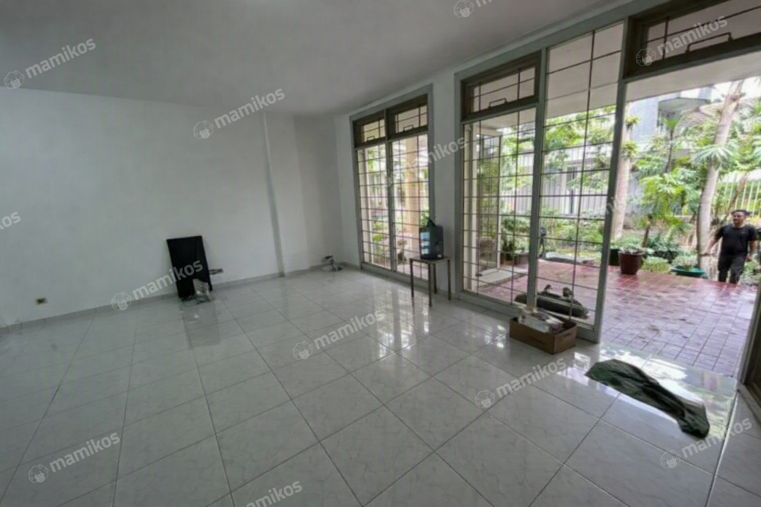 Rumah 4 Kamar Tidur 3 Kamar Mandi 3 Lantai Pantai Mutiara Jakarta Utara - Photo 3