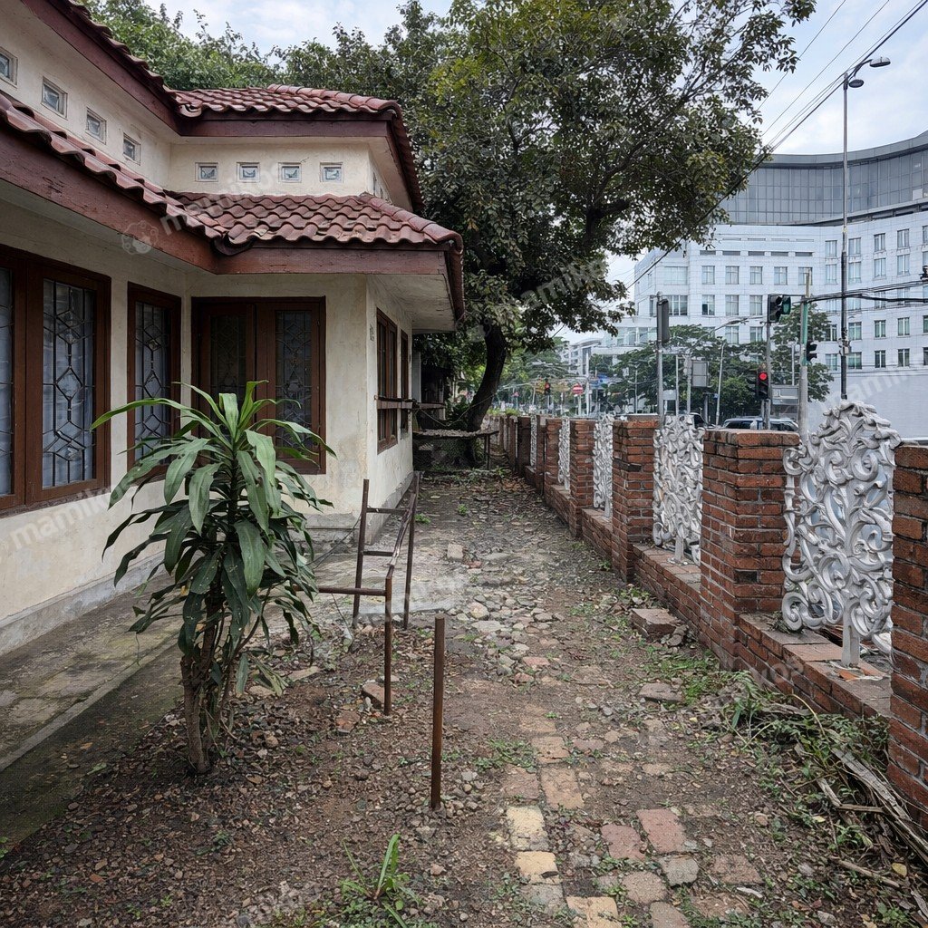 Rumah Sertifikat SHM 7 Kamar Tidur 4 Kamar Mandi Tebet Jakarta Selatan - Photo 4
