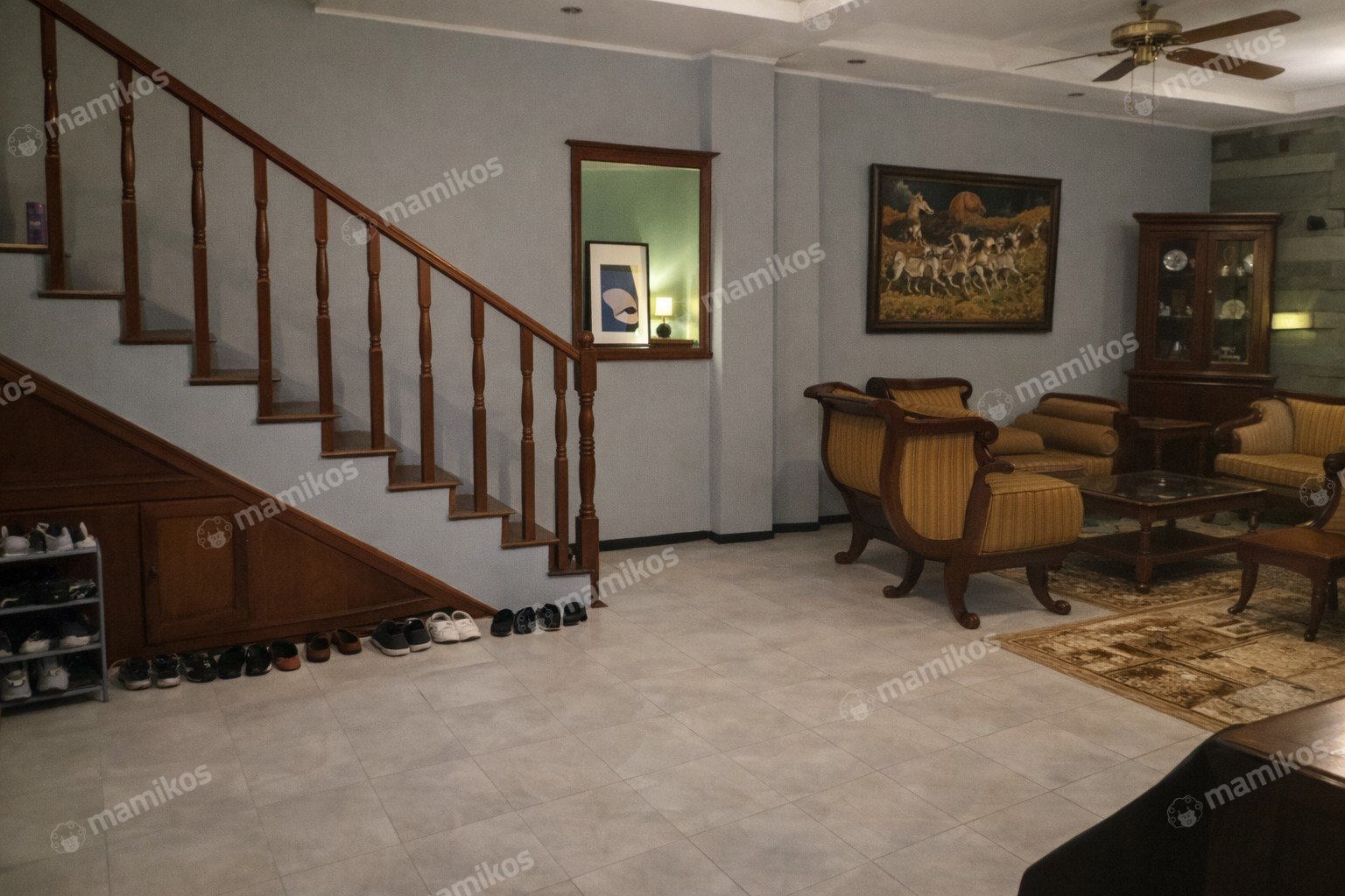 Rumah Sertifikat SHM 3 Kamar Tidur 1 Kamar Mandi Puri Indah Jakarta Barat