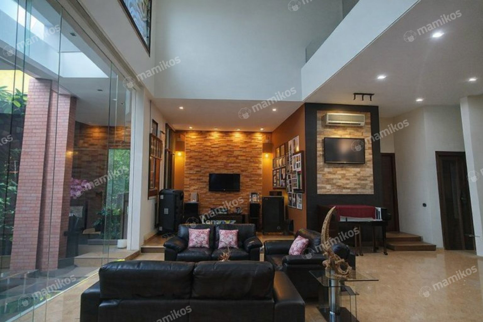 Rumah Sertifikat SHM 7 Kamar Tidur 5 Kamar Mandi Kelapa Gading Jakarta Utara