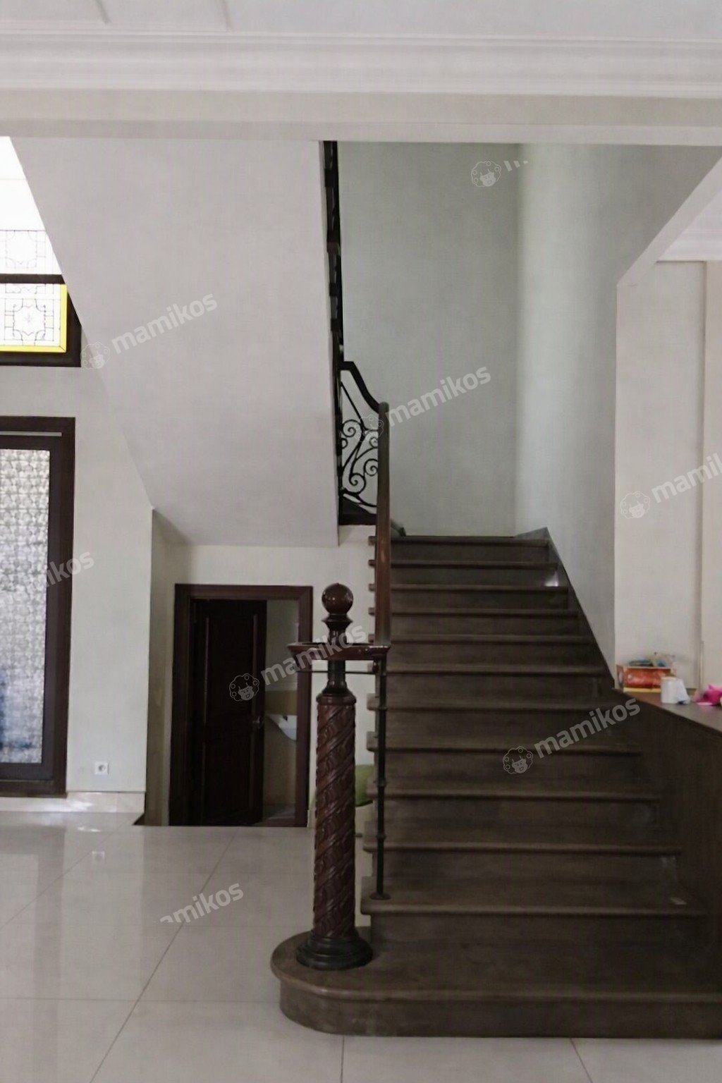 Rumah Sertifikat HGB 4 Kamar Tidur 4 Kamar Mandi Penjaringan Jakarta Utara - Photo 2