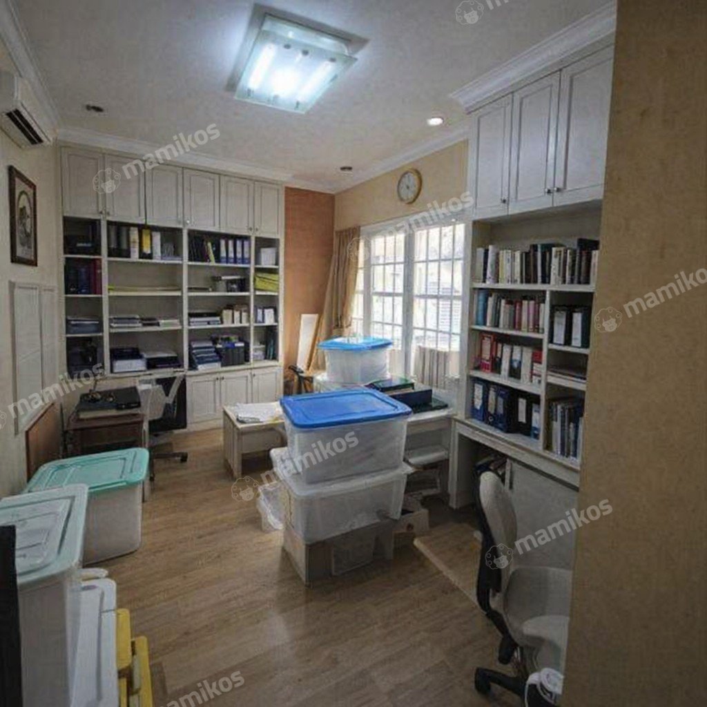 Rumah Sertifikat SHM 4 Kamar Tidur 5 Kamar Mandi Cengkareng Jakarta Barat