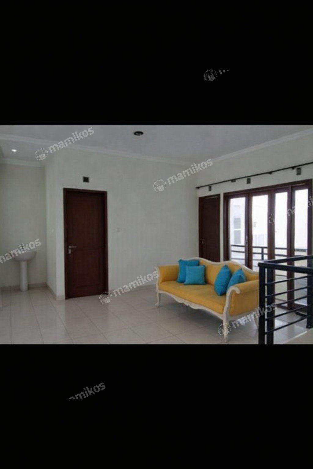 Rumah Sertifikat SHM 4 Kamar Tidur 4 Kamar Mandi Pondok Indah Jakarta Selatan - Photo 4