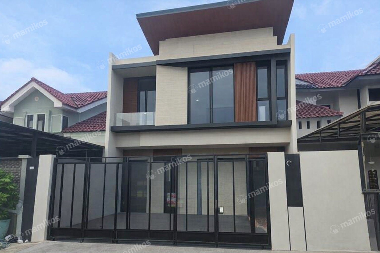 Rumah 5KT 4KM Metland Puri Jakarta Barat