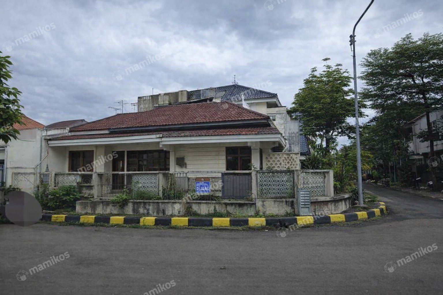 Rumah Sertifikat SHM 3 Kamar Tidur 2 Kamar Mandi Kebon Jeruk Jakarta Barat