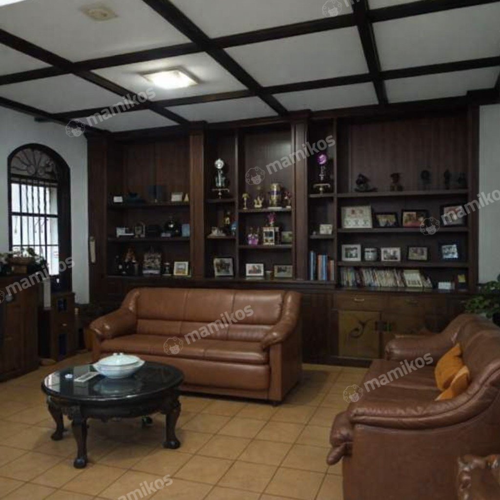 Rumah Sertifikat SHM 5 Kamar Tidur 5 Kamar Mandi Kebon Jeruk Jakarta Barat - Photo 2