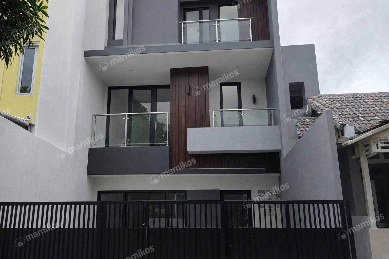 Rumah 4KT 3KM Citra Garden Jakarta Barat